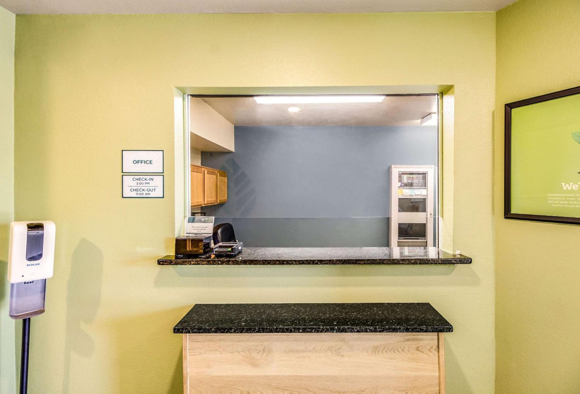 Woodspring Suites Houston Baytown Eksteriør billede